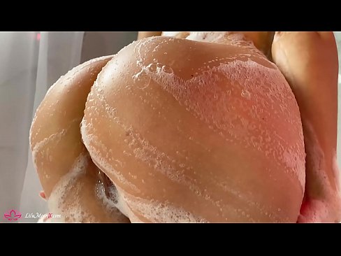 ❤️ Brunette sjálfsfróar kisu með titrara til að fá mikla fullnægingu í sturtu ️❌ Slúður á is.sex78.ru ❌️